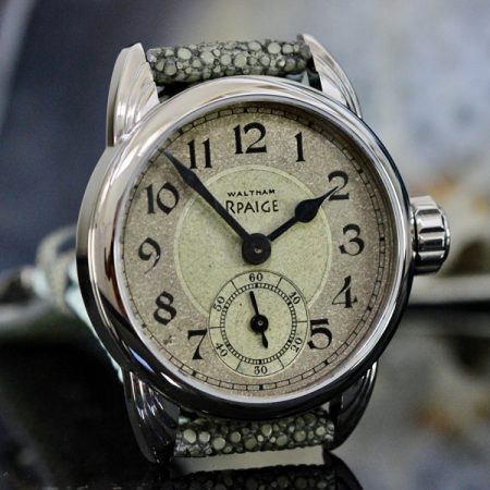 Beautiful Antique  Aged Patina Military  Dial - Image 3