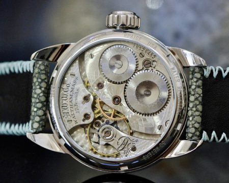 Beautiful Antique  Aged Patina Military  Dial - Image 4