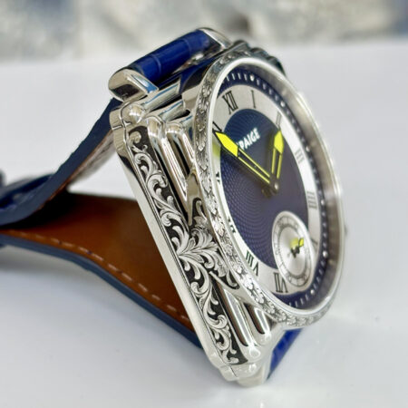 Fantastic Hand Engraved Case. - Image 8